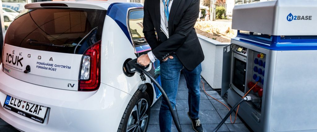 demonstrating the mobile charging station